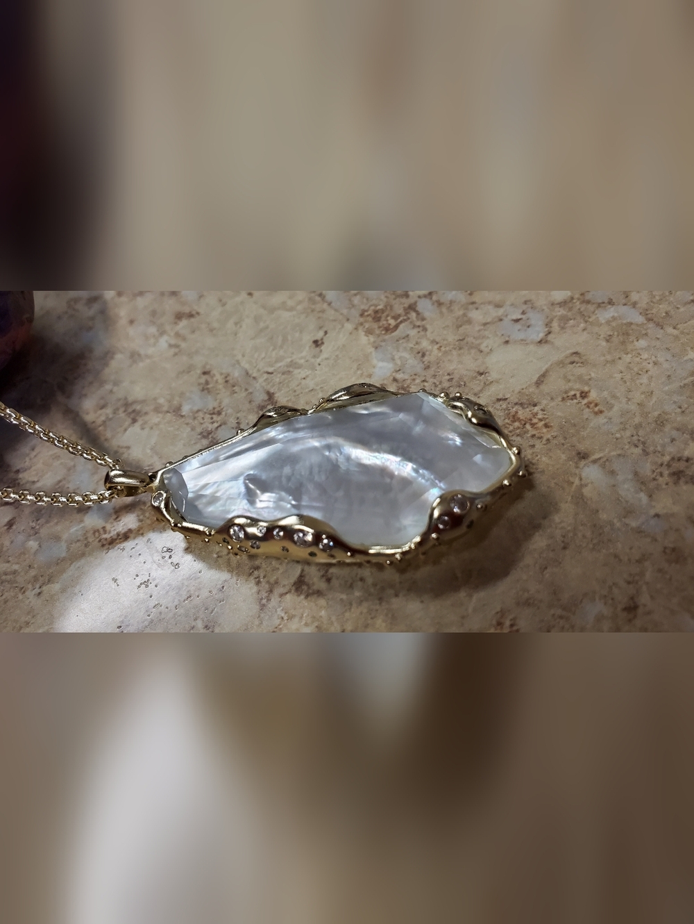 Kendra Scott Gold-Tone Mother of Pearl Pendant Necklace - Picture 2 of 6